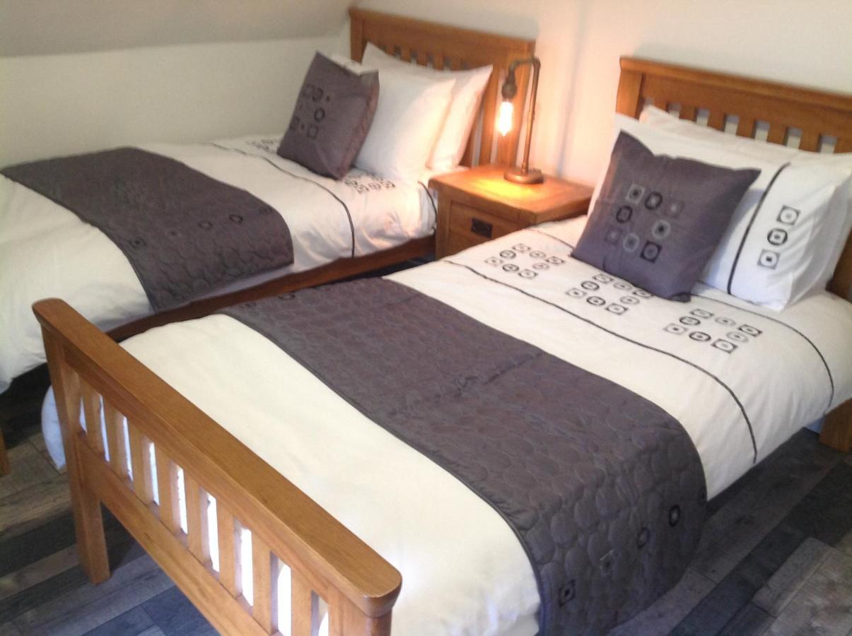 The Little Cow Shed Villa Swansea Bagian luar foto